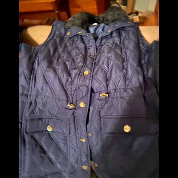 🎖HP🎖Quilted Navy Vest - Picture 4 of 10